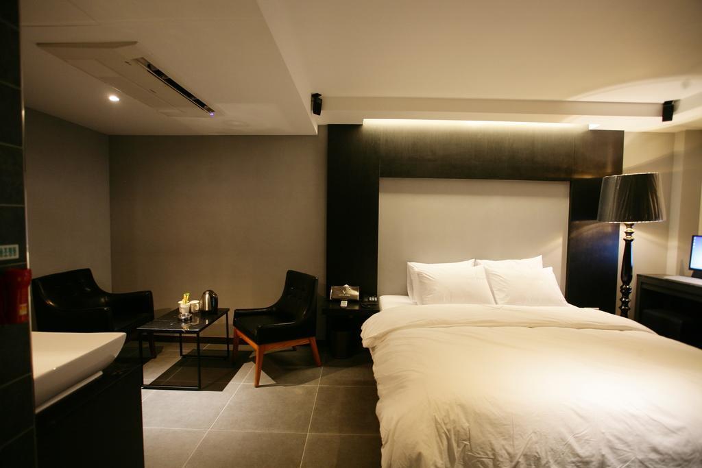 Hotel Voll سيول الغرفة الصورة