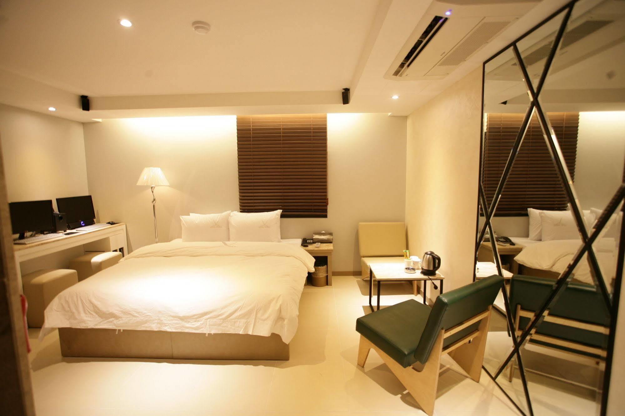 Hotel Voll سيول المظهر الخارجي الصورة